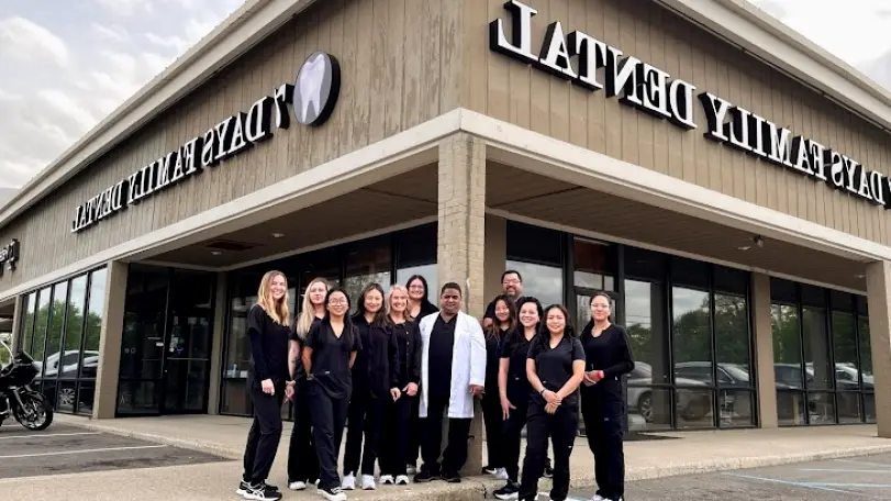  Indianapolis 7 Days Family Dental of Southport