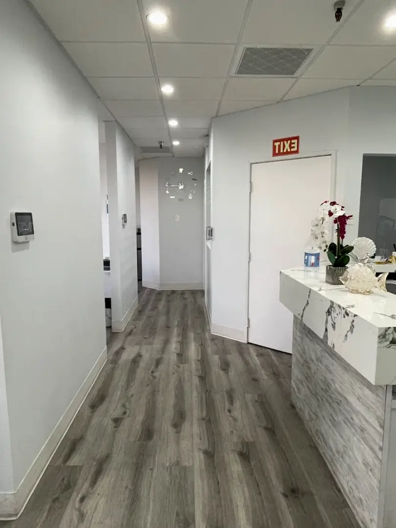 Tarzana LA Endodontics Dr. Gabreal Shamtoub DDS