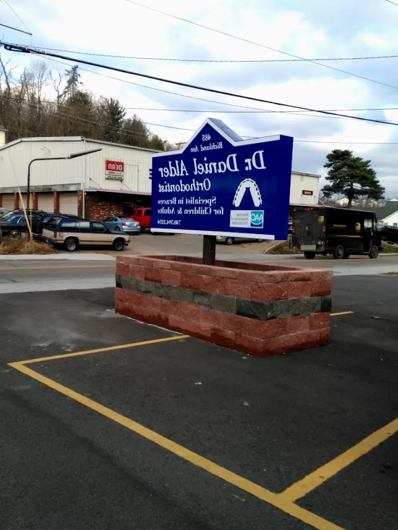 Alder Orthodontics (Location Closed) has been moved to a new location (Athens Orthodontics) at 211 Columbus Road.