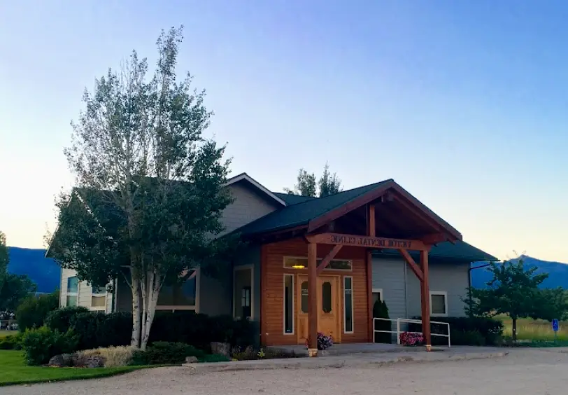  Victor Dr. Jeremy M. Anderson, DDS
