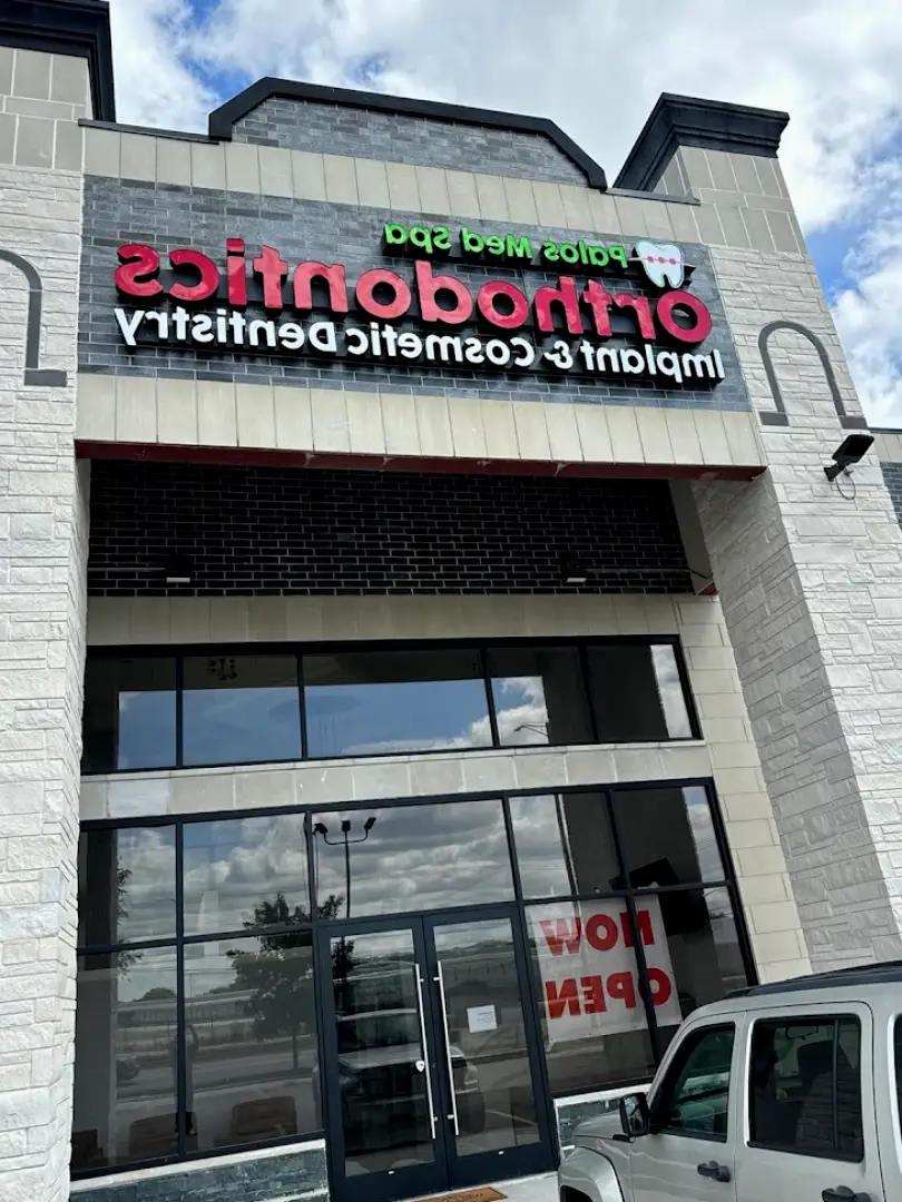 Palos Hills Palos Orthodontics and Implants Center