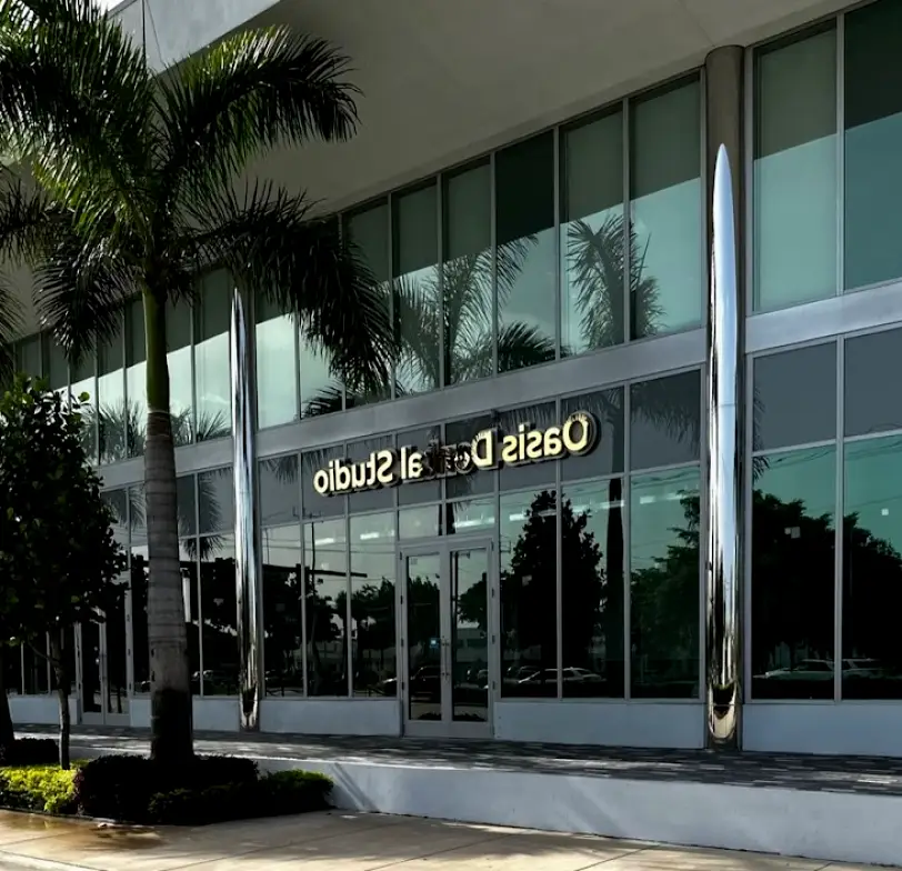 Hallandale Beach Oasis Dental Studio