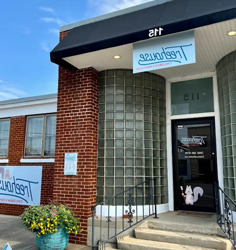 Treehouse Children's Dentistry- Tuscumbia