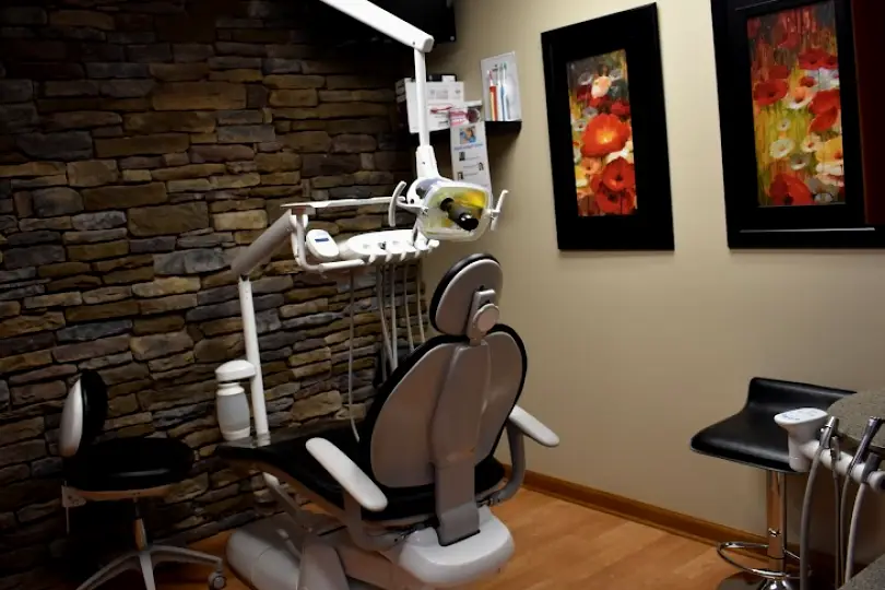  Amherst Moore Family Dental