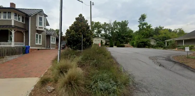 Asheville Dr. Bartoo E. Martin, DDS