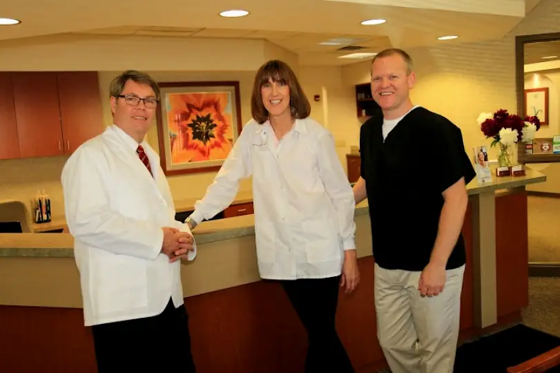 Mequon Drs. Larson, Martyn & Hafner Family Dentistry