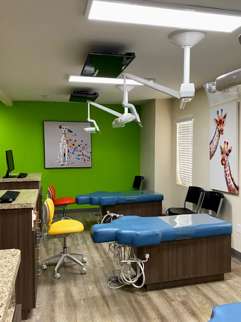  Fresno S Street Children's Dentistry and Orthodontics