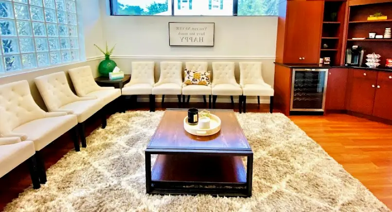 East Madison Dental - Dumont