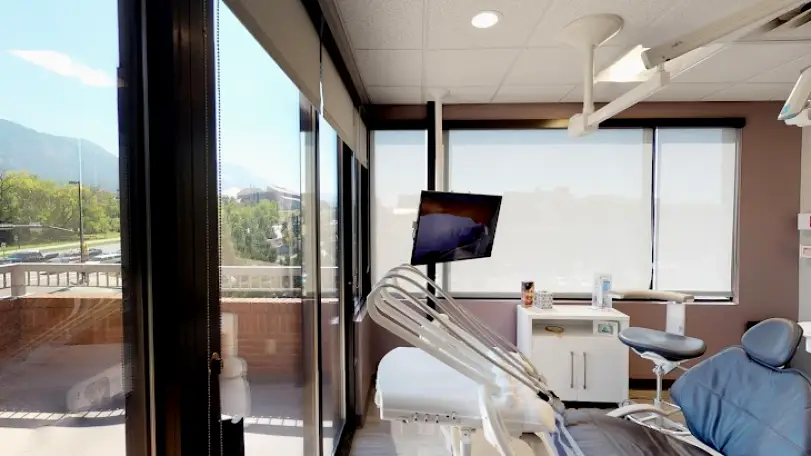 Boulder PeakView Cosmetic & Implant Dentistry