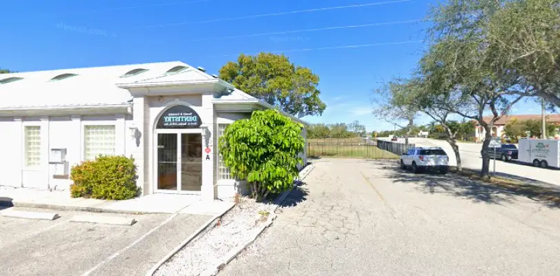 Cape Coral Cosmetic & Family Dentistry: Vartdal Brett A DDS