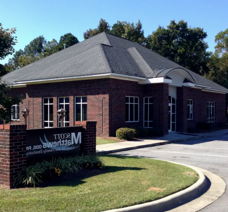 Kinston Scott B Matthews, DDS, PA