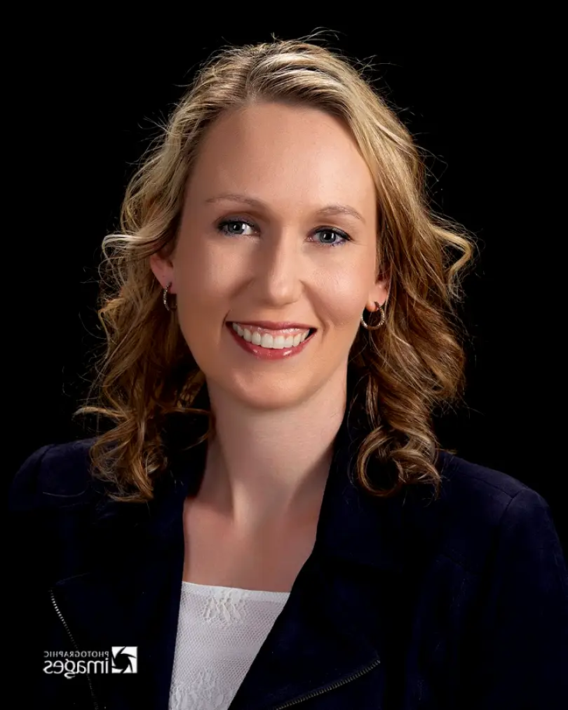 North Platte The White House Dentistry, Dr. Lindsey R. Zeboski DDS