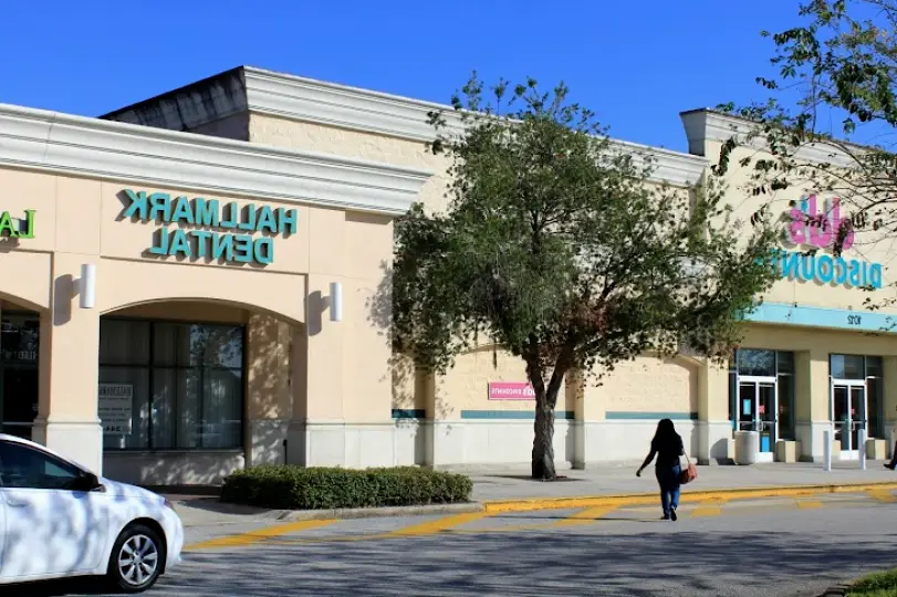 Kissimmee Hallmark Dental