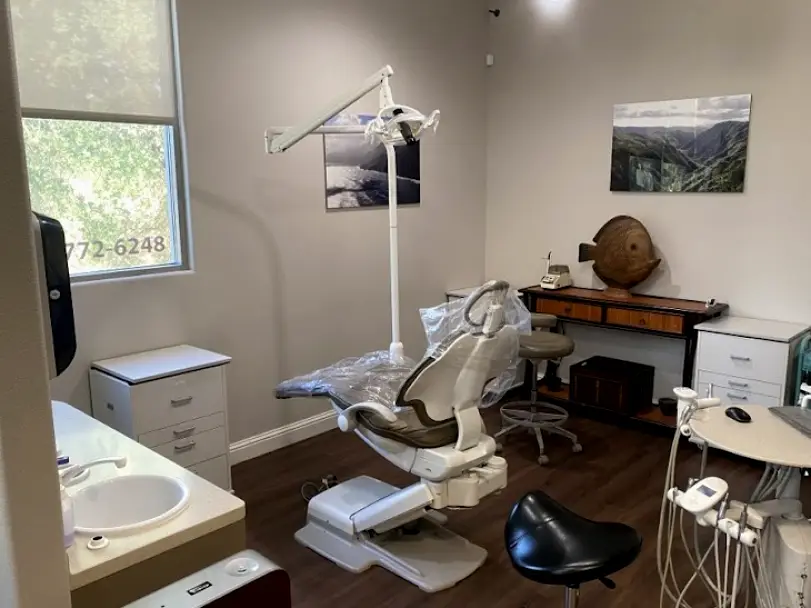  Roseville Waikiki Dental