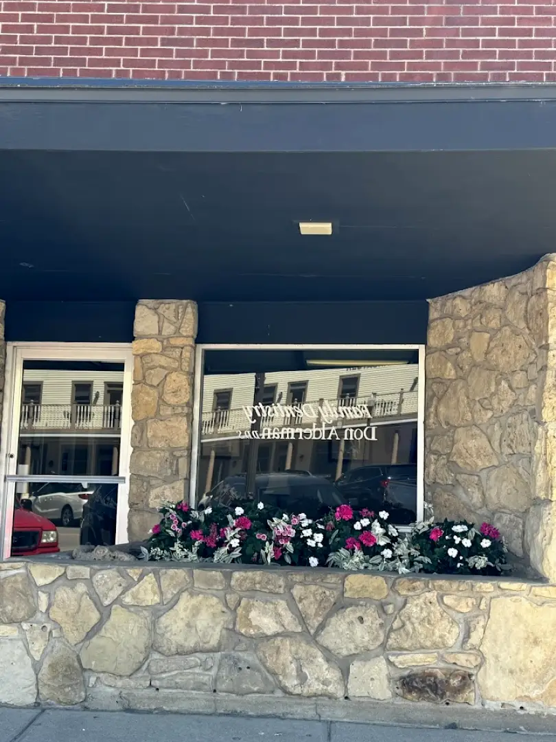 Council Grove John D. Alderman, DDS