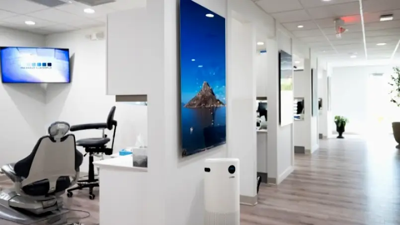  Tampa Dr. Nick's White & Healthy Dentistry