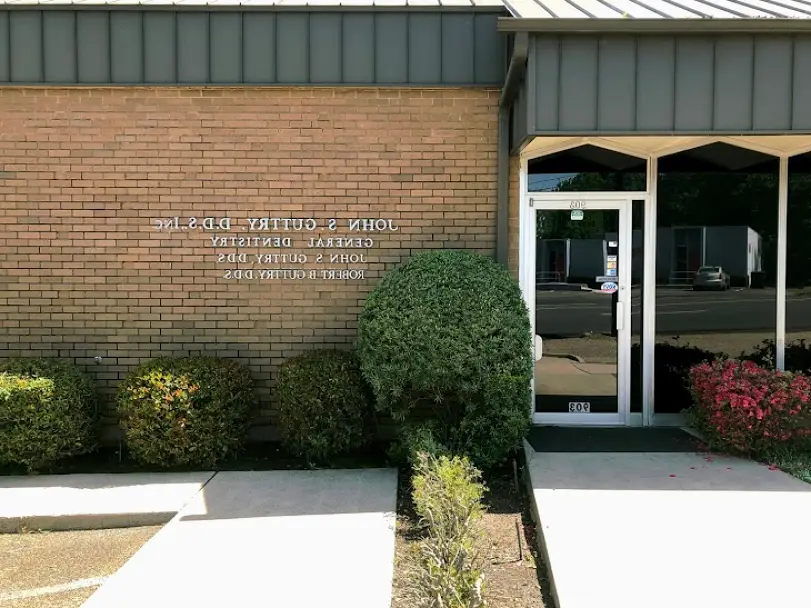 Longview Robert B. Guttry, DDS