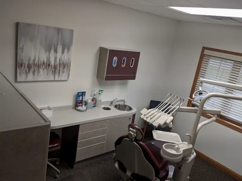 Palos Heights Robert C. Clay Jr., DDS, Ltd.