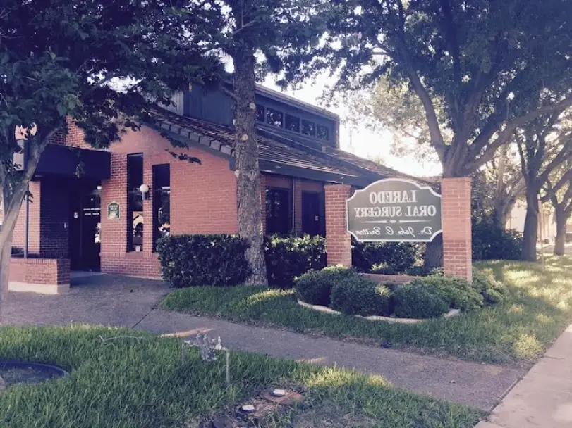 Laredo Oral & Maxillofacial Surgery