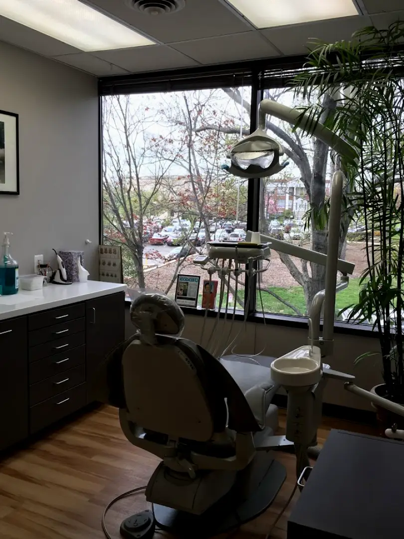 Takoma Park Lawrence H. Siu, DDS PC