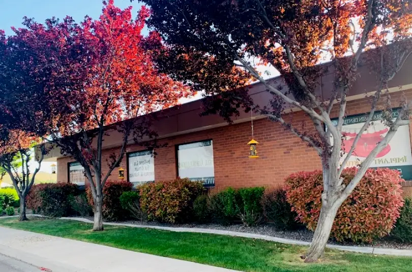  Kennewick Columbia Basin Denture Care