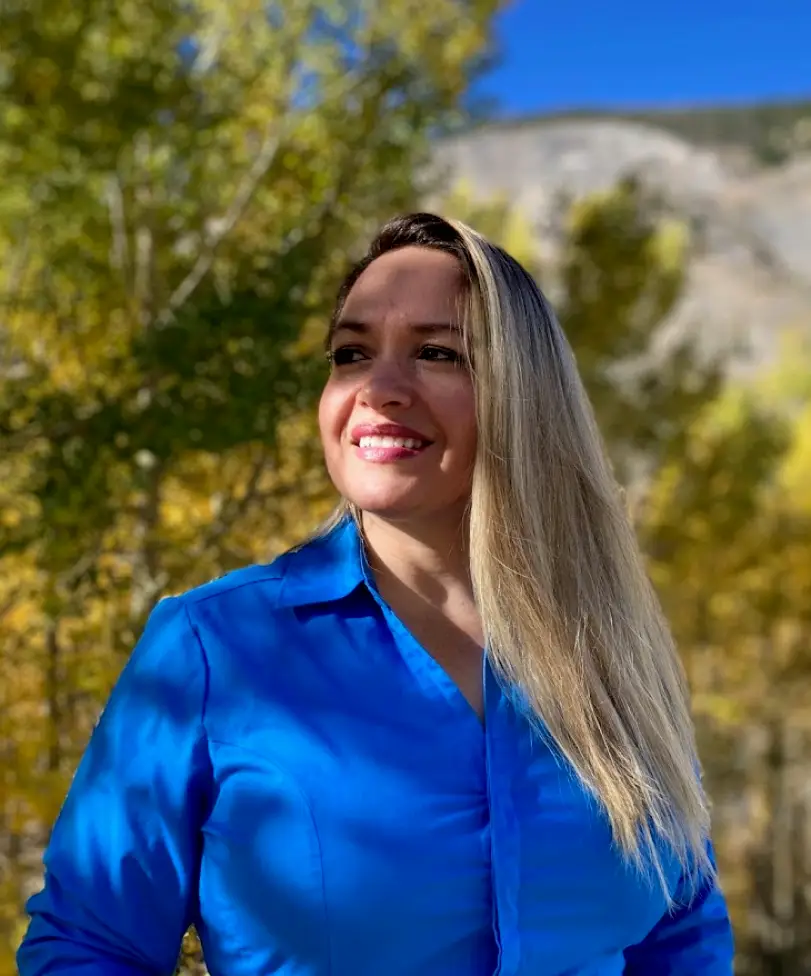 La Junta Kidz & Family Smiles - Dr. Jenny Alas