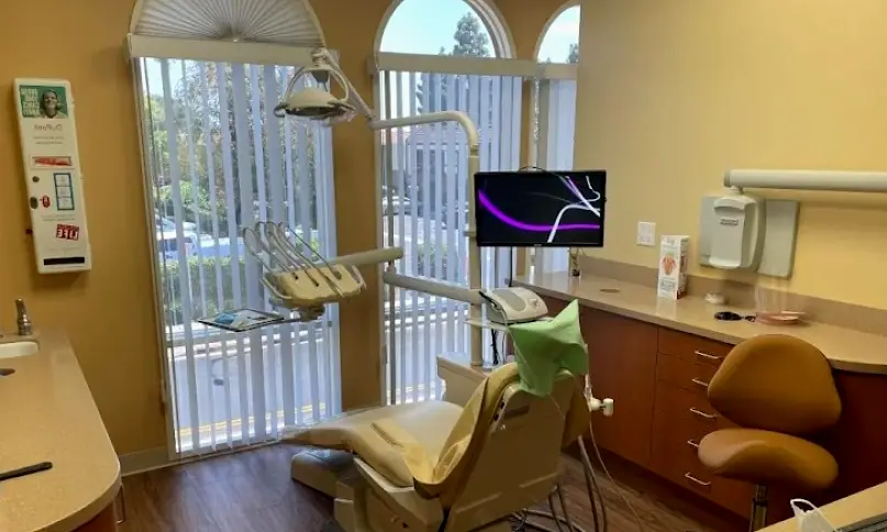 Zhang Dental Group of Tustin