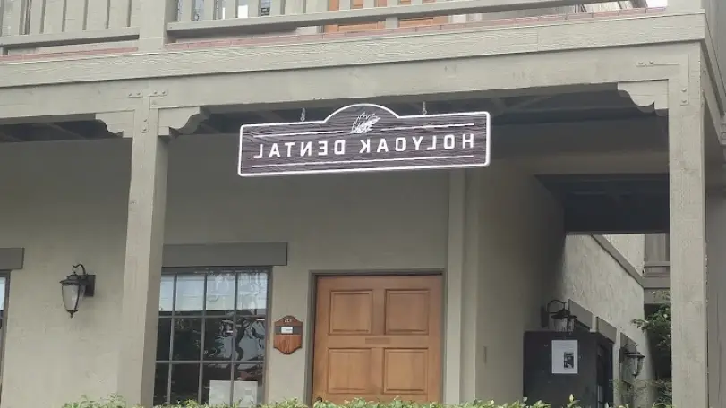  Encinitas Holyoak Dental