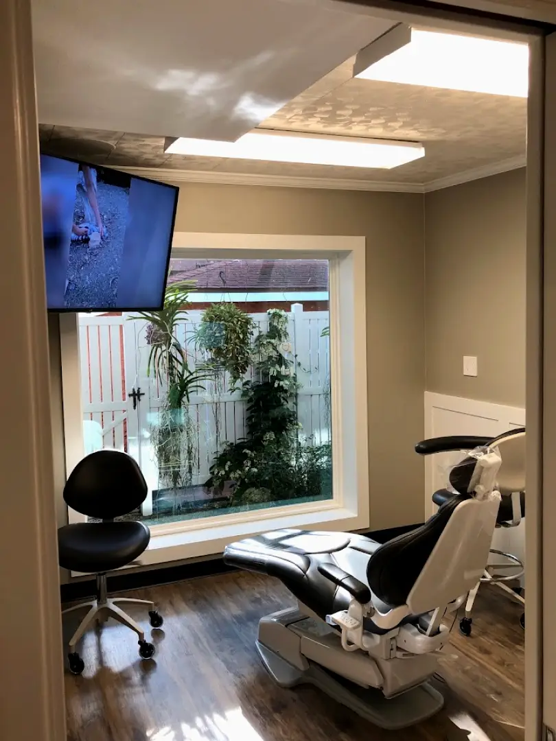 Tavares Dental
