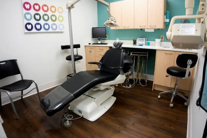  Cleveland Hudec Dental