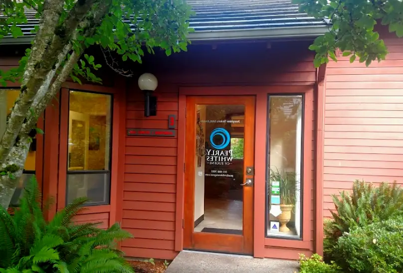 Jossi Stokes, DDS - Pearly Whites of Eugene