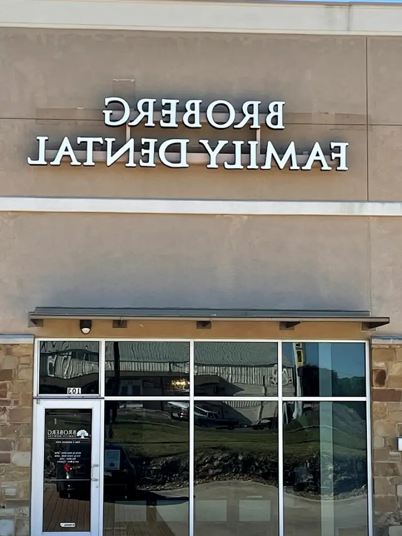  Austin Broberg Family Dental