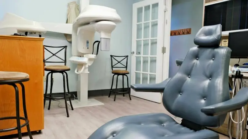 St. Louis Restoration Dental: Adam Ostrand, DDS