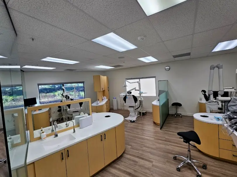 La Verne Dr. Kyung Duk Choi, DDS