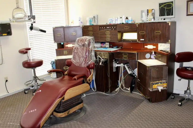 Marshall Denture Clinic