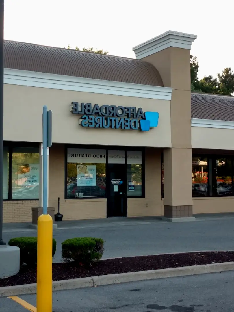  Rochester Dr. Edward Huddleston III, DDS