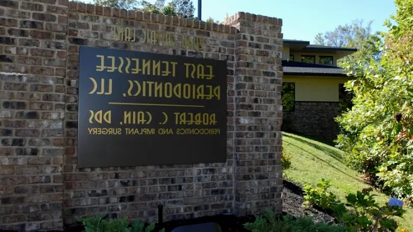 Knoxville East Tennessee Periodontics, LLC: Robert C. Cain, DDS