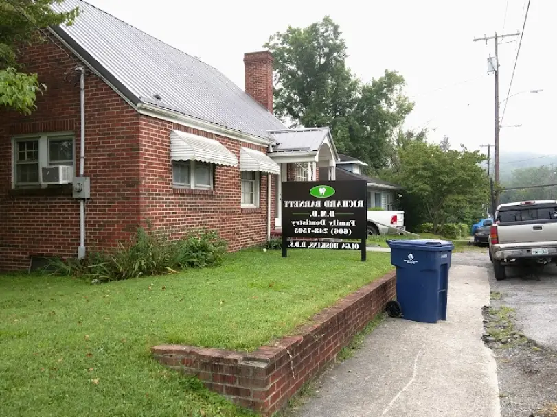 Middlesboro Barnett, Richard DMD