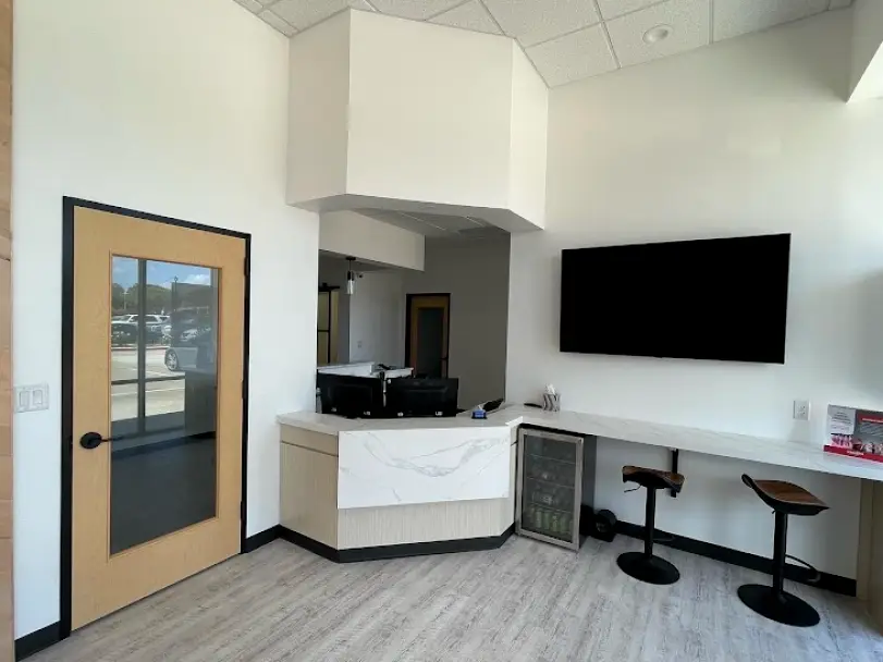 Lake Jackson Smiles Beyond Dentistry - Full Service Dental Clinic