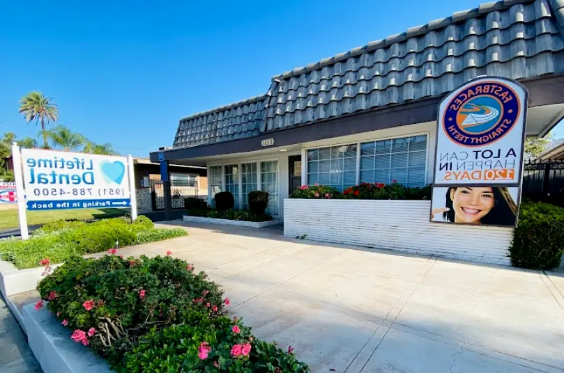  Riverside Lifetime Dental & Fastbraces
