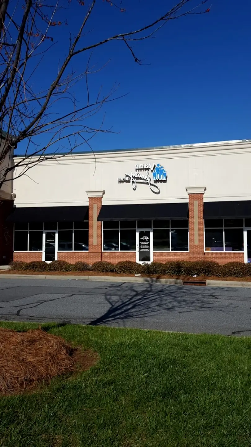 Matthews Dr. Yakeika L. Vann, DDS