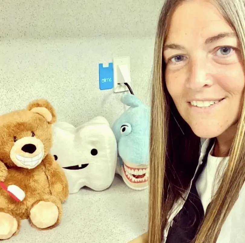  New York Amy Lustbader, DDS