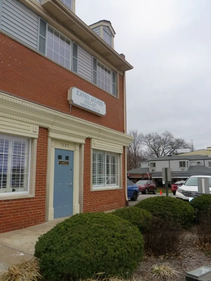St. Louis Lake Forest Dental