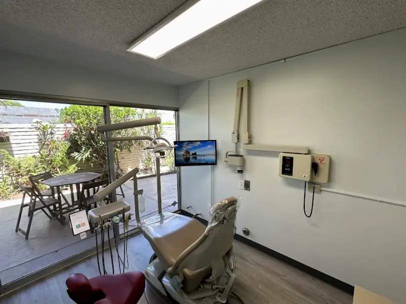 Costa Mesa Krystal Smiles Dental