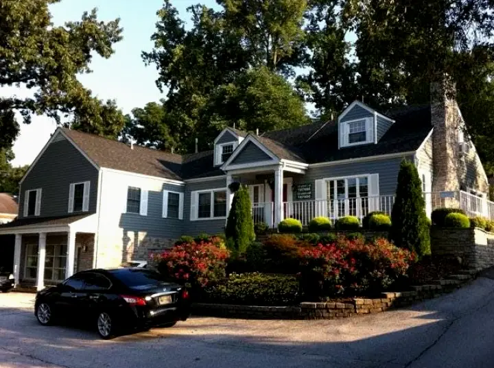 Greeneville Amy J. Armstrong, DDS