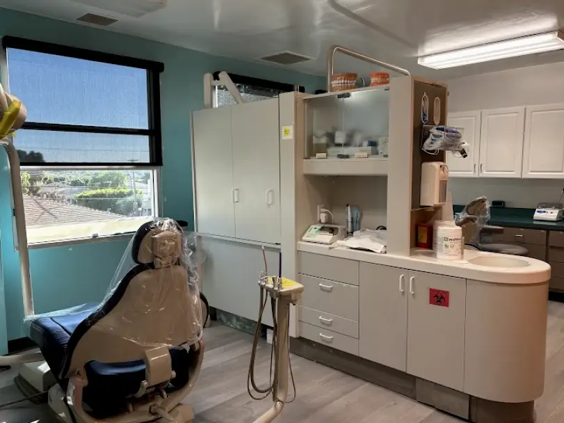 Assistance League San Pedro-South Bay, Frances J. Johnson Dental Center