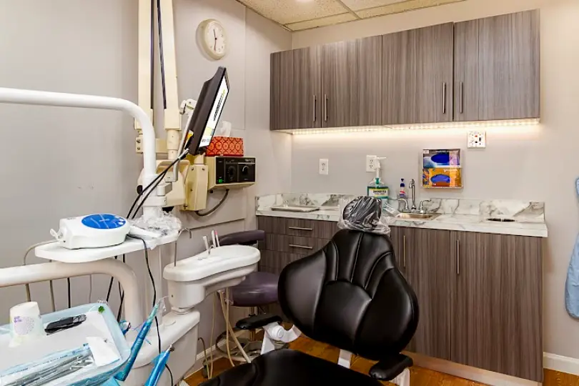  Flushing Yen Dentistry and Implantology
