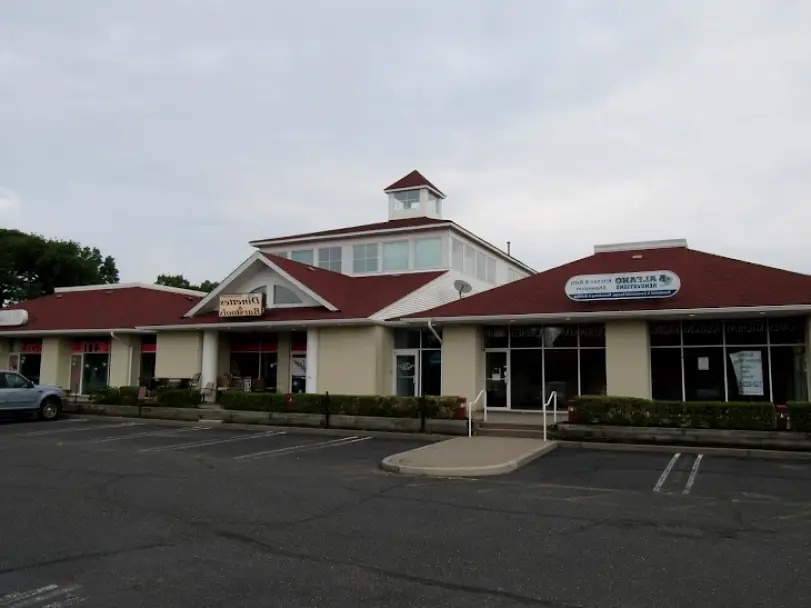 Oakhurst Victor Richard J DDS