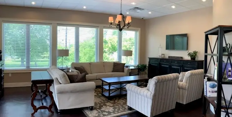O'Fallon Dr. Woody Soonattrakul, DDS | HomeTown Dental