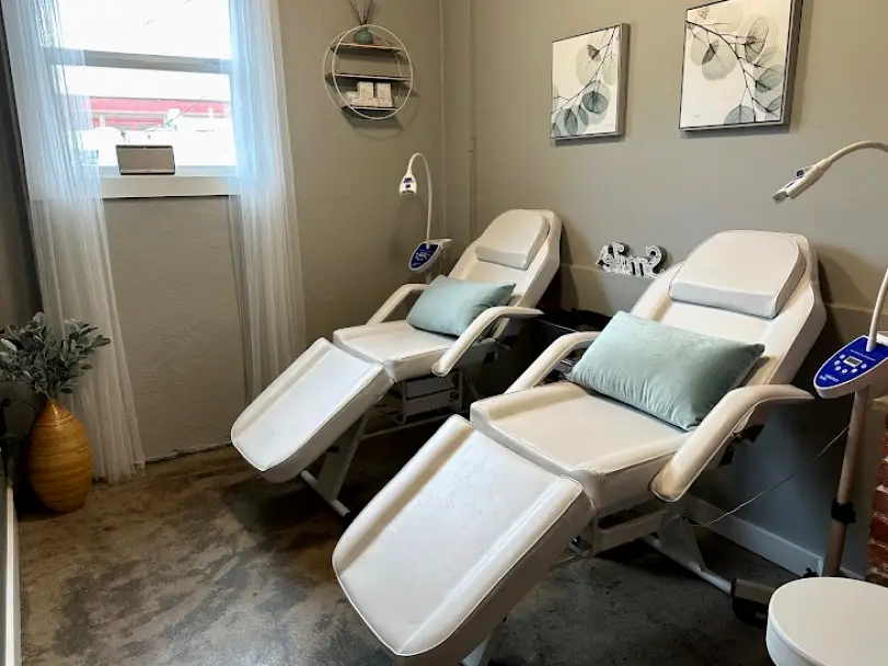 Oregon City Glow XO Teeth Whitening